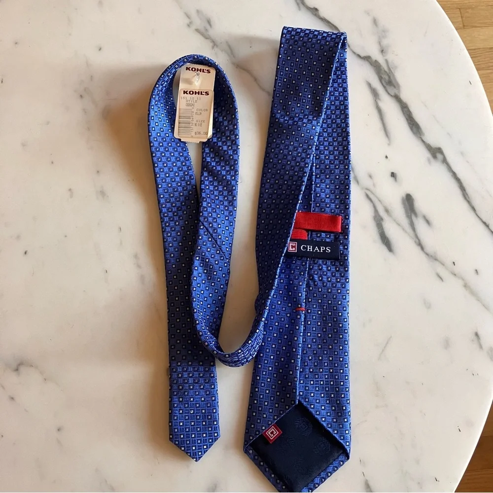 Chaps 100%‎ Silk Elegant Blue Patterned Men's Tie